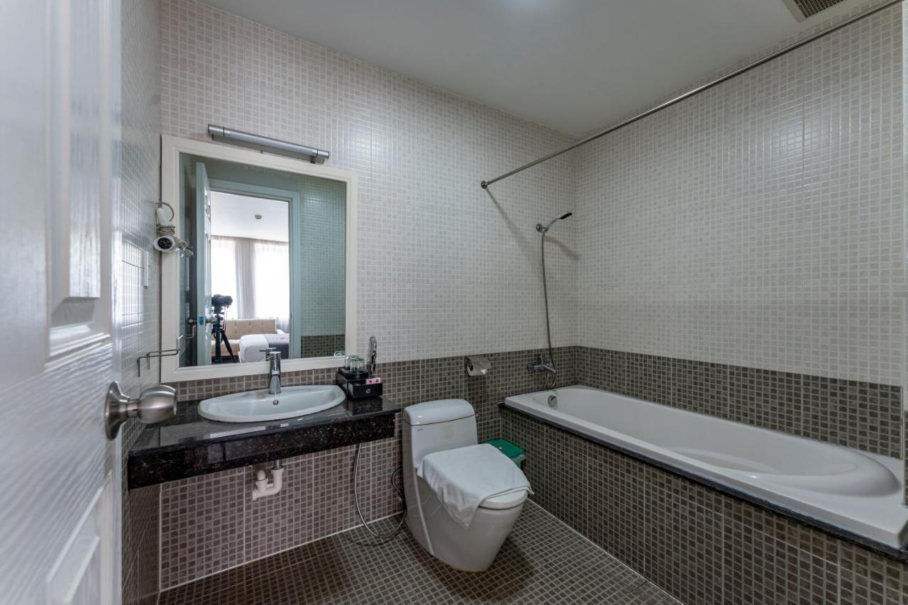 Edoya Hotel Phu My Hung Ho Şi Min Dış mekan fotoğraf